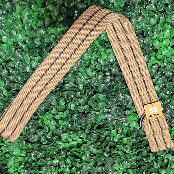 New, Lee Canvas D-Buckle Belt 38 waist - Picture 5 of 8